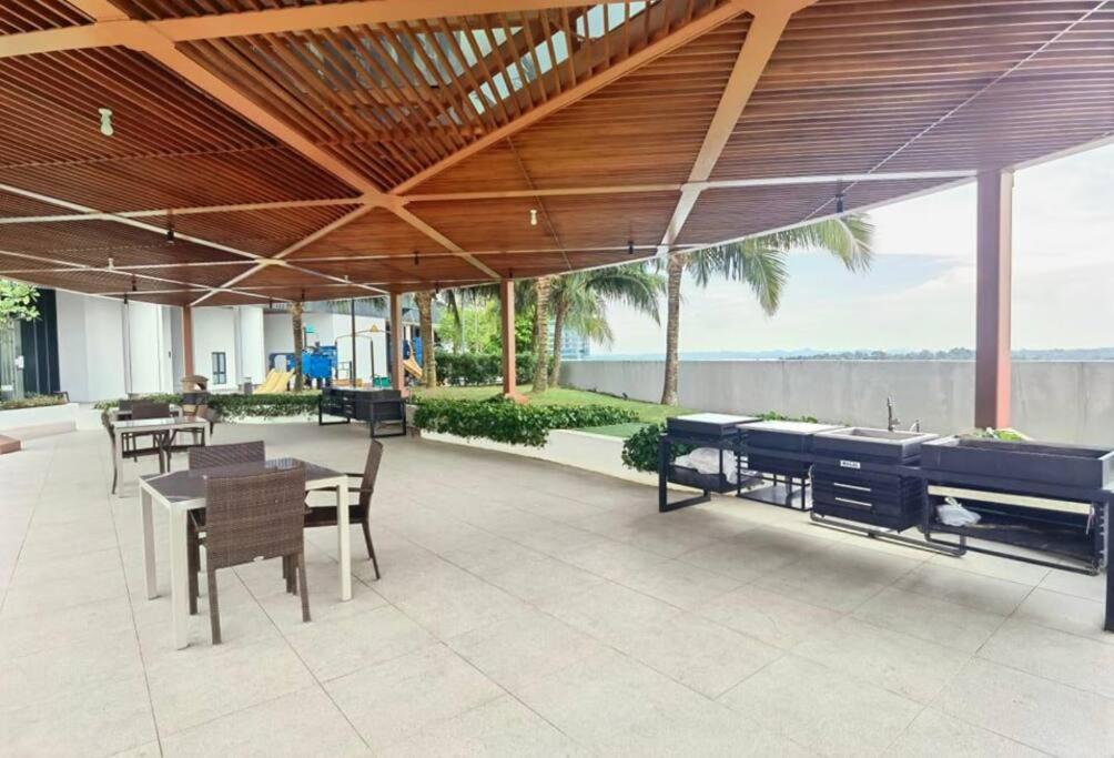 C0704 Almas Suite Seaview & Netflix Stay Nusajaya  Exterior foto